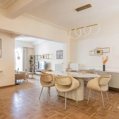 Neoclassical 2br Retreat With Acropolis View By Upstreet *